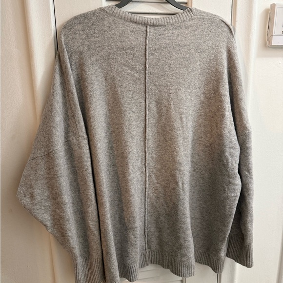 Express sweater - Picture 2 of 3